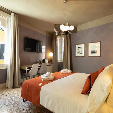 Pensionat Liassidi Arco Venedig