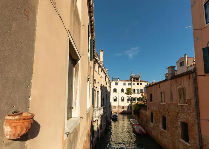 Guest house Liassidi Arco Venice